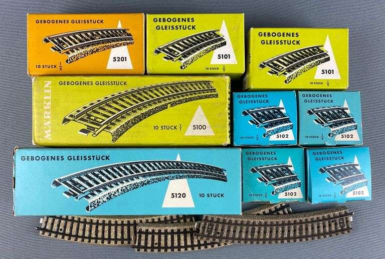 Group of 12 Marklin HO Scale Train Tracks Matthew Bullock Auctioneers