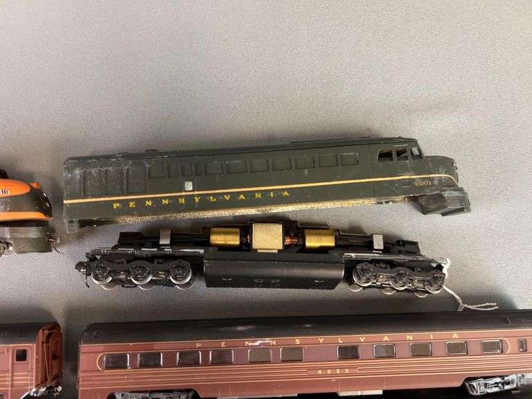Group of 11 HO Scale Passenger Train Cars and Matthew