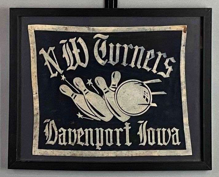 Davenport Iowa NW Turners Bowling Banner Matthew Bullock Auctioneers