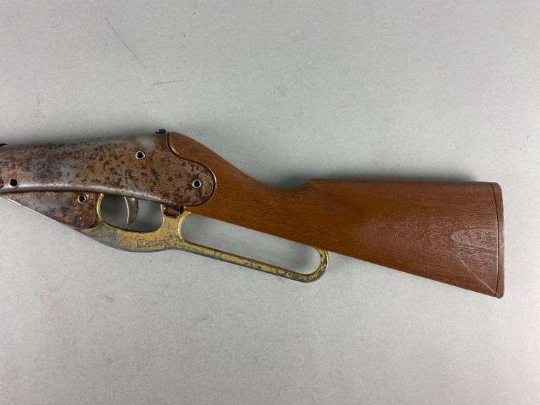 Daisy Model 960 Toy Pop Air Rifle Matthew Bullock Auctioneers