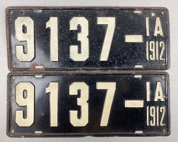 Pair of 1912 Iowa License Plates Matthew Bullock Auctioneers