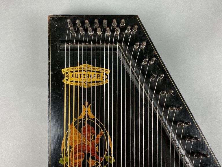 Autoharp Zither with Wood Case Matthew Bullock Auctioneers