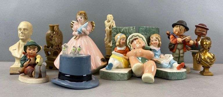 Group of 12 Assorted Figurines - Matthew Bullock Auctioneers