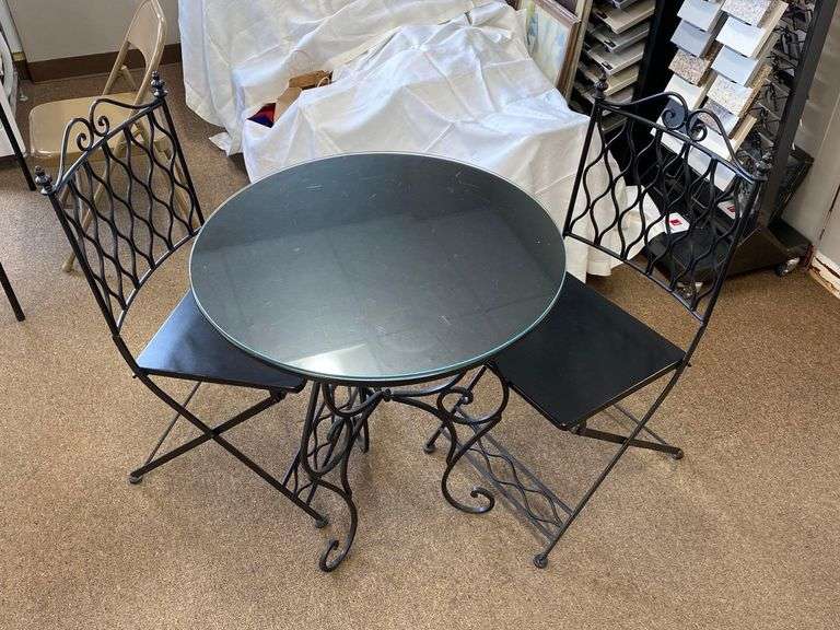 Metal Table and Chair Set Matthew Bullock Auctioneers