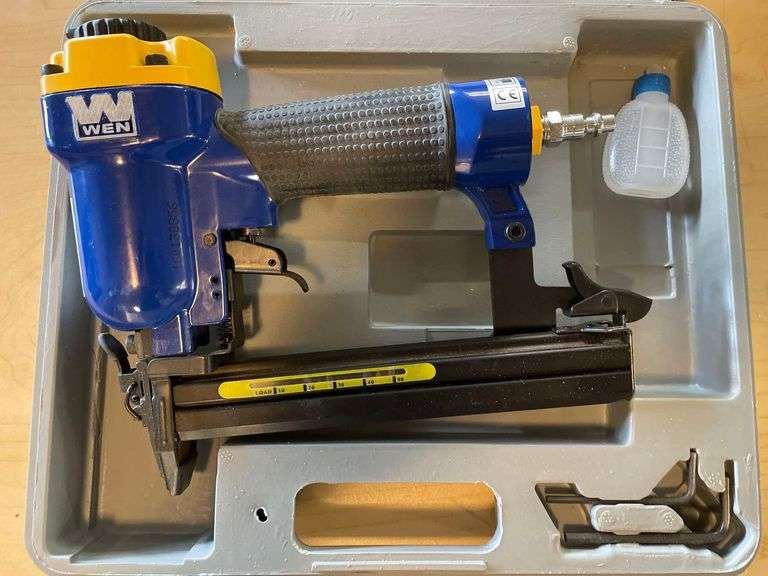 Wen 18 Gauge Staple Gun with Case Matthew Bullock Auctioneers
