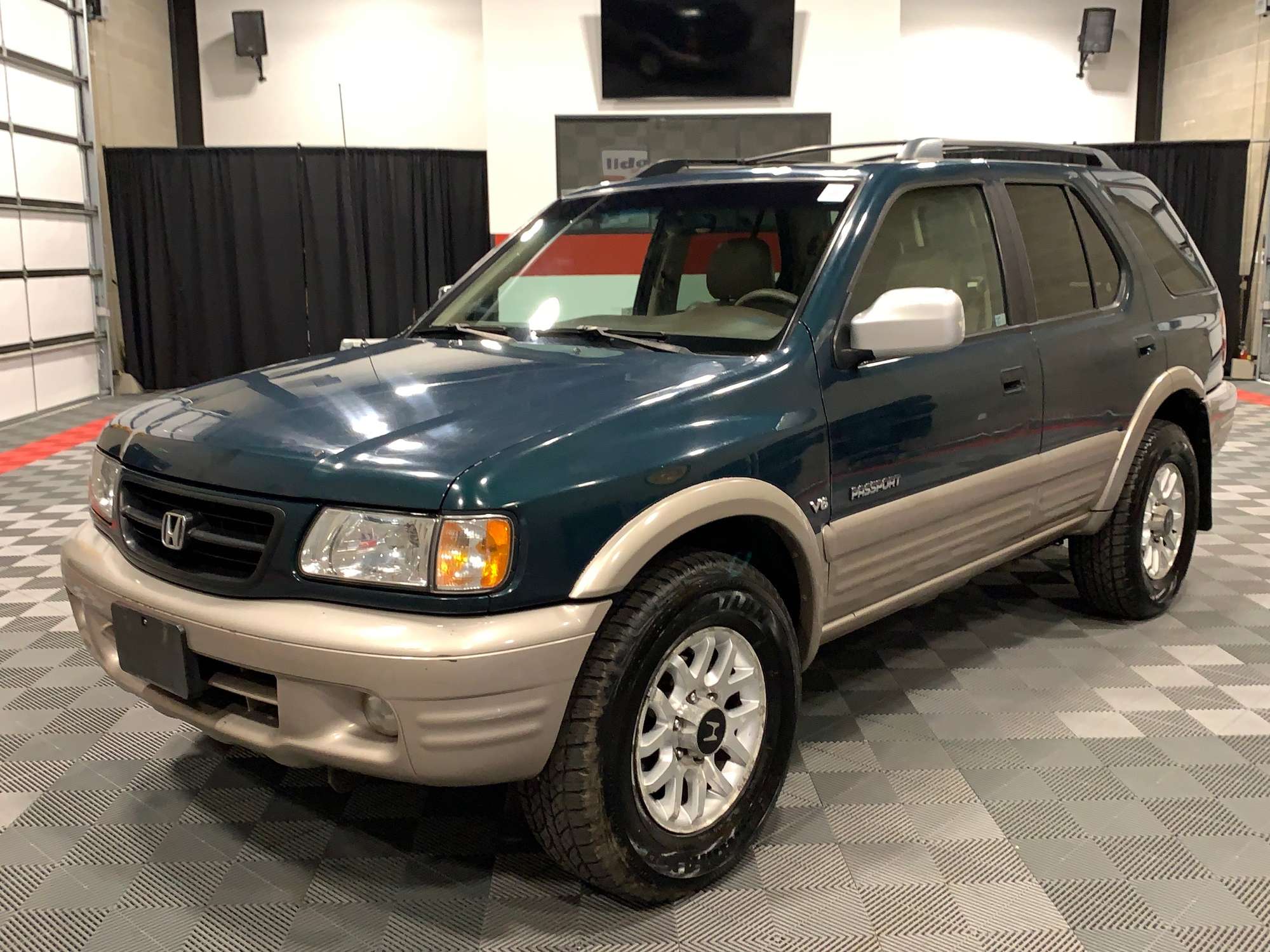 2001 Honda Passport - Trucks & Auto Auctions