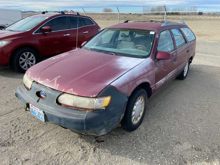 1993 Ford Taurus  LX