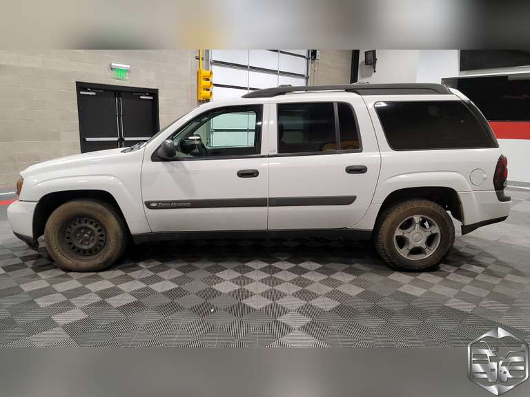 2004 Chevrolet Trailblazer  LS