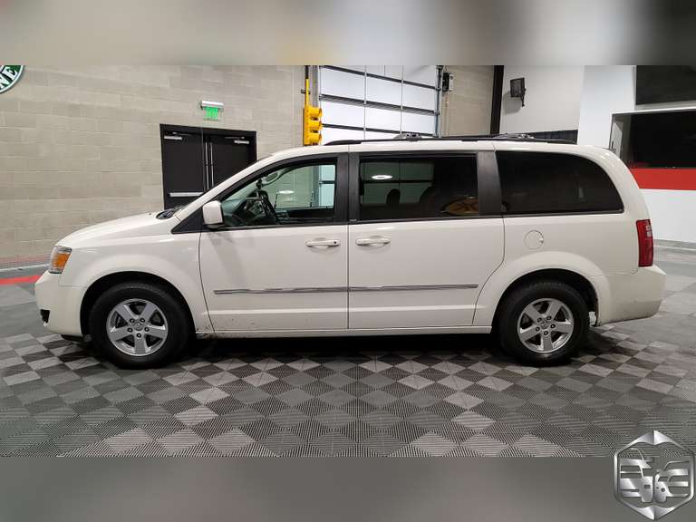 2010 Dodge Grand Caravan  SXT