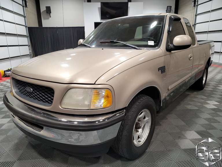 1998 Ford F150  XLT