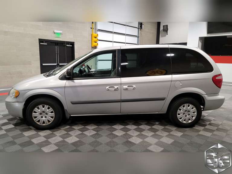 2006 Chrysler Town & Country