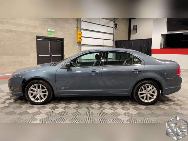 2011 Ford Fusion  Hybrid