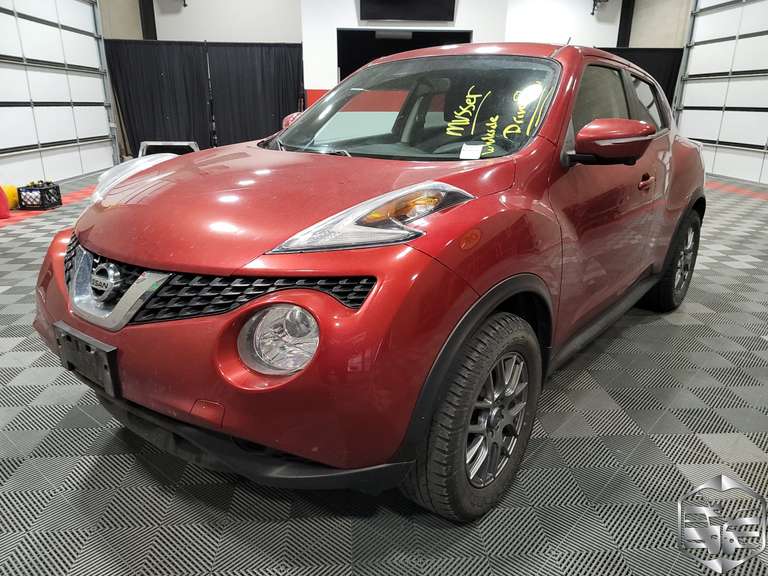 2015 Nissan Juke  SV