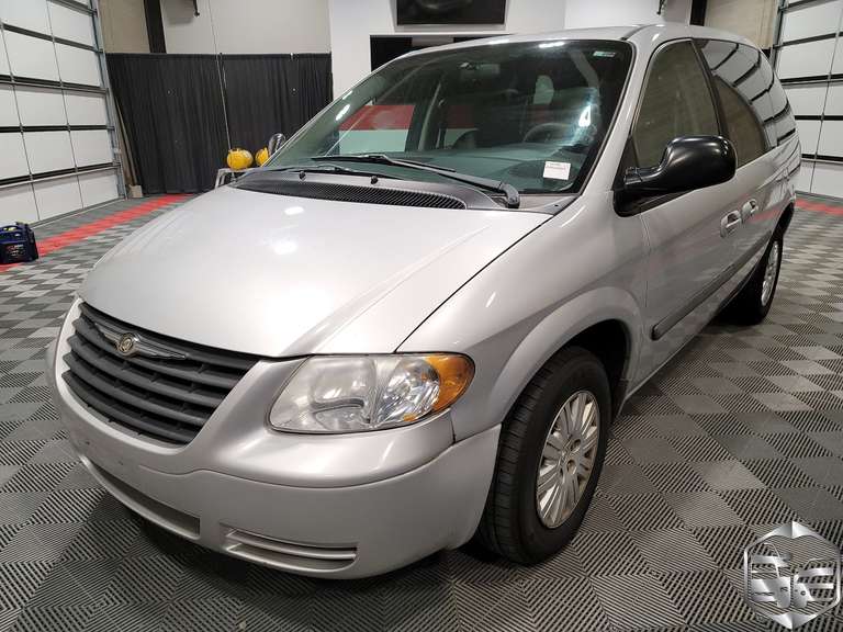 2006 Chrysler Town & Country