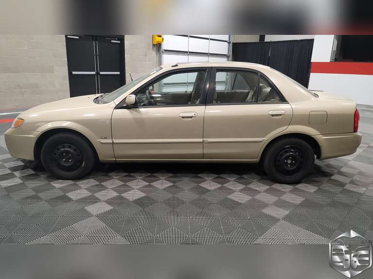 2002 Mazda Protege  DX