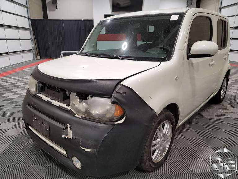 2011 Nissan Cube  1.8 S