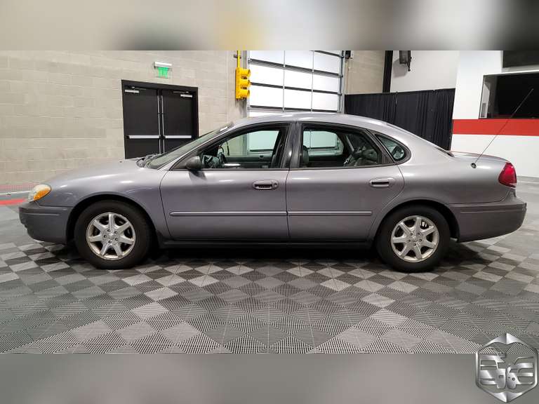 2006 Ford Taurus SEL
