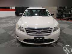 2010 Ford Taurus  SE