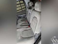 2005 Ford Explorer  XLT