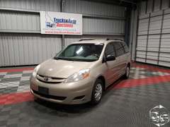 2009 Toyota Sienna CE
