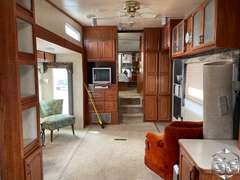 2005 Komfort Co 342