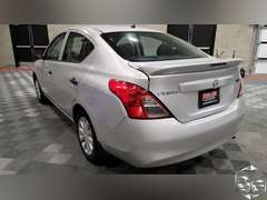 2014 Nissan Versa  SV