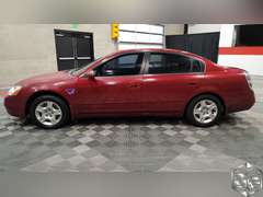 2004 Nissan Altima  2.5S