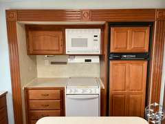 2005 Komfort Co 342