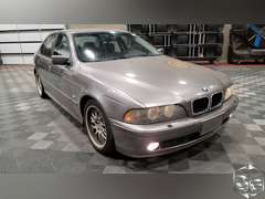 2003 BMW 5 Series  530i