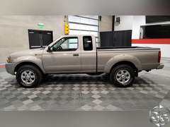 2004 Nissan Frontier  King Cab S/Charger