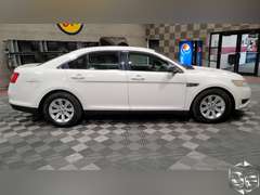 2010 Ford Taurus  SE