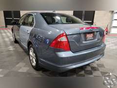 2012 Ford Fusion  SE