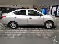 2014 Nissan Versa  SV