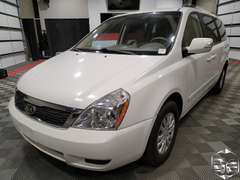 2011 Kia Sedona  LX