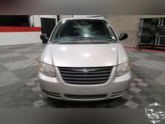 2006 Chrysler Town & Country