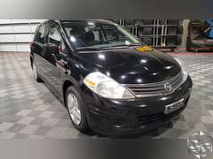 2011 Nissan Versa  S