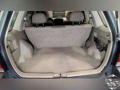 2004 Ford Escape  XLS