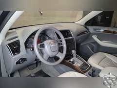 2009 Audi Q5  3.2 Quattro