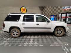 2004 Chevrolet Trailblazer  LS