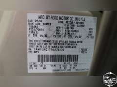 2004 Ford Escape  XLS