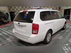 2011 Kia Sedona  LX