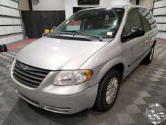 2006 Chrysler Town & Country