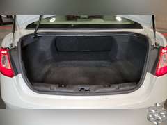 2010 Ford Taurus  SE