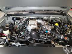 2004 Nissan Frontier  King Cab S/Charger