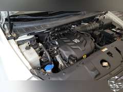 2011 Kia Sedona  LX