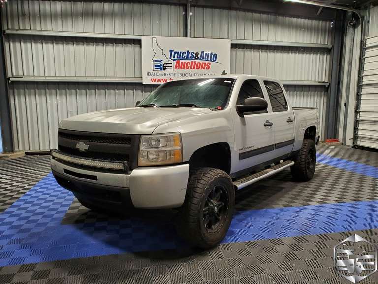2010 Chevrolet Silverado 1500  LT
