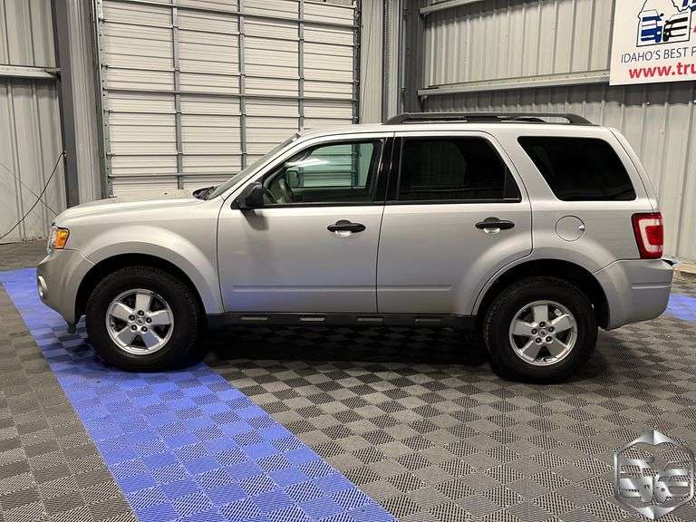 2010 Ford Escape XLS Trucks & Auto Auctions