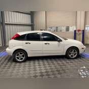 福ちん出品 2005 Ford Focus ZX5 SES - Trucks & Auto Auctions