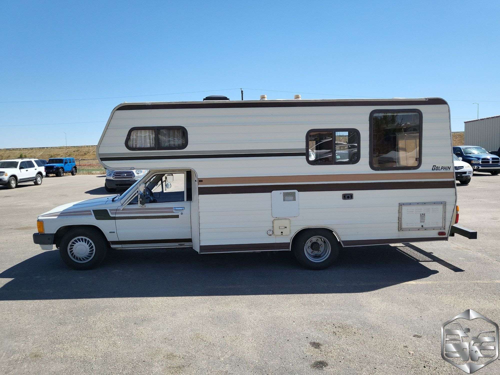 1984 Toyota Dolphin Class C Motorhome - Trucks & Auto Auctions