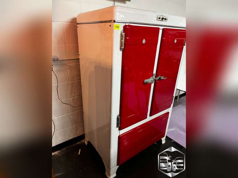 FRIGIDAIRE FRIDGE Trucks & Auto Auctions
